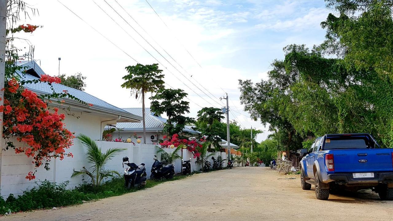 Montecarlo Villas Panglao Dış mekan fotoğraf